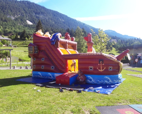 piratenschiff-huepfburg-kidsevents-huepfburgverleih-kaernten